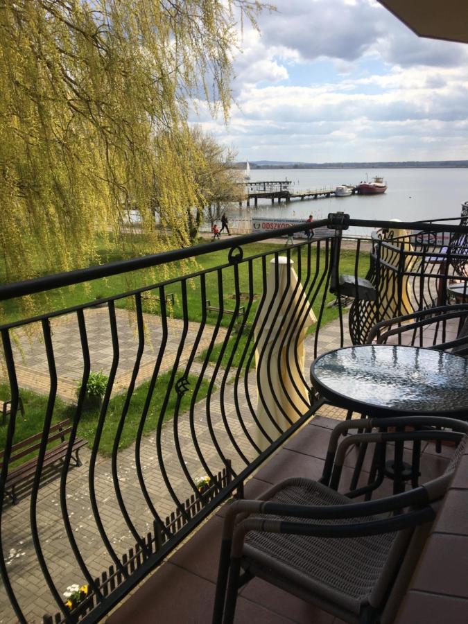 Pensjonat Nad Jeziorem Mielno Kültér fotó